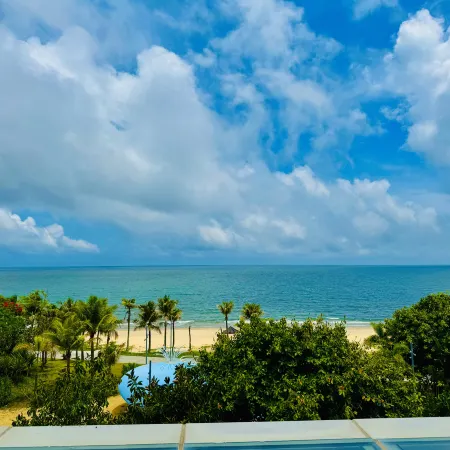 Manis Sea View Resort Villa