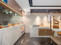 凱里亞德飯店（天津意式風情區天津之眼店） 河北區附近的飯店