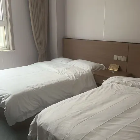 Beifang E-sports Internet Cafe Homestay