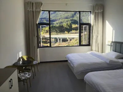 Wangxuexuan Chinese Inn 하바 마을 주변 호텔