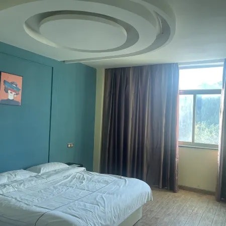 Hongbo Apartment