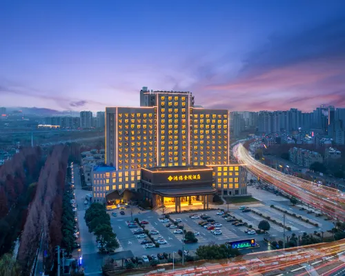 Lujiang Hongfu Jinling Hotel Hotéis em Condado de Lujiang