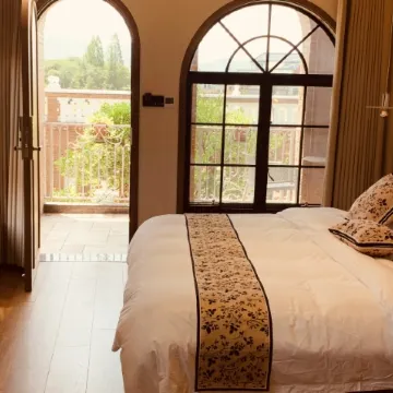 Liyi Tongmiao Courtyard