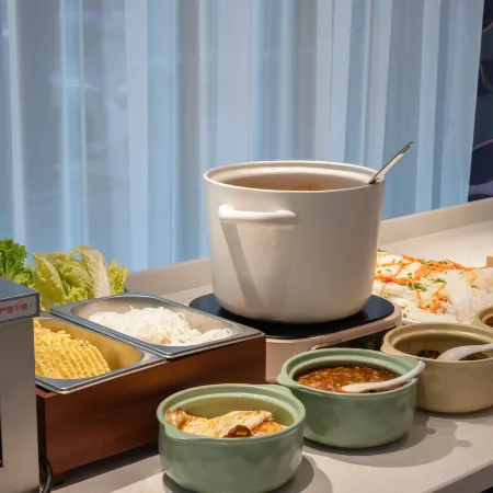City Comfort Inn Hezhou City Square Global Color City