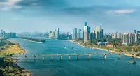 Howard Johnson Club Nanzhan Changsha - غرفة مطلة على الجبل