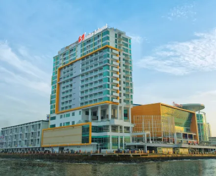 Swiss-Belhotel Balikpapan Hotel dekat Pantai Kilang Mandiri