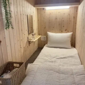 ฮงแด สตรีท - มามาส แอนด์ ปาปาส - ฟีเมล โอนลี่ โรงแรมใกล้Sinmok-dong