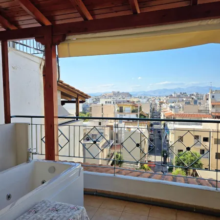 Acropolis View Sky Suite with Jacuzzi Near Metro
