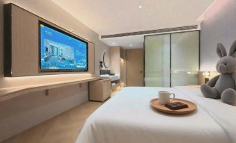 Yizhao Business Hotel (Fuyang Linyi Shopping Mall)