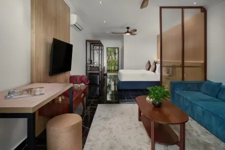 Royal Beach Resort & Residence By EHM Отели в г. King Island