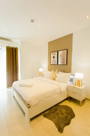 Accra Luxury Apartments @ The Signature Отели рядом с Аэропорт Котока