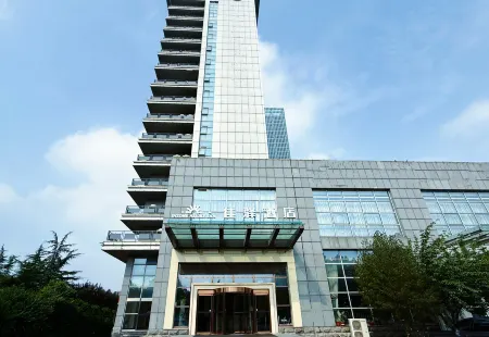 Grace Inn Отели рядом с достопримечательностью «Jinan Engineering Vocational and Technical College (Xiuyuanhe Campus)»