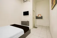 Hotel O Makassar near RS Grestelina formerly Wisma Makassar Hotel a Wajo