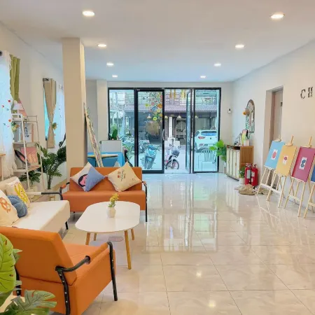 Chen inn Boutique House Patong Отели рядом с достопримечательностью «Нанай-роуд»