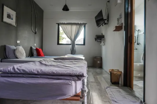 Patoey House