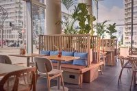 DoubleTree by Hilton Rotterdam Centre Hotels in Rotterdam