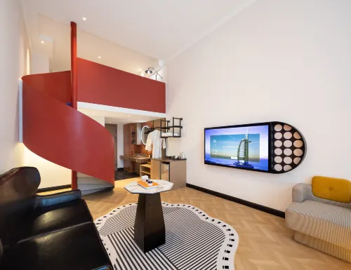 EPOCH & ELEGANCE HOTEL