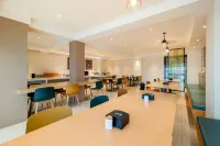 創娛電競酒店（南寧龍光普羅旺斯店）