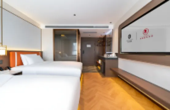 Jifeng International Hotel (Qiemu City Branch)
