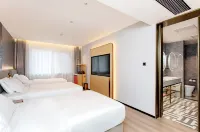 ECHENG Hotel (ZhuozhouFanyang Middle Road Yijiawang Plaza Branch) - 주차장