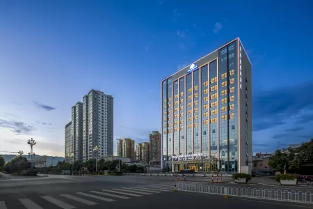 Days Hotel by Wyndham Kunming Yiliang