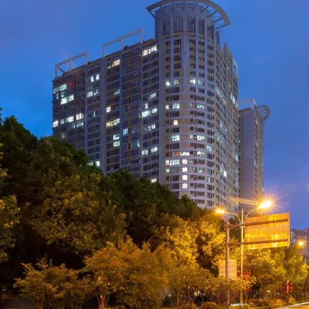 Urba Hotel (Longyan Wanbao Plaza)