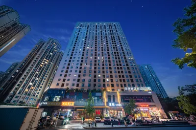 Dongyue Hotel Chengdu (Automobile Theme Park) Hotel in zona Chengdu Aeronautic Vocational and Technical College