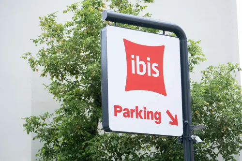Ibis Paris Nord Porte de Saint Ouen Экстерьер Photos