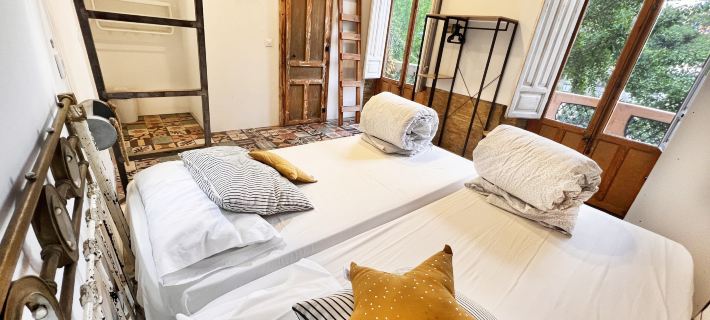 ECO Hostel Hotels in Granada