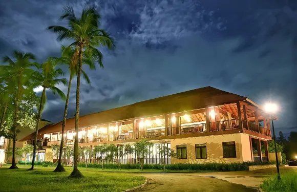 美娜多NDC潛水度假酒店