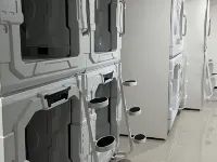 Kiwi Capsule Hotel Hotels near Nana