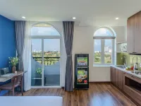 Fusia Hotel & Apartment Hotel dekat Marble Moutain