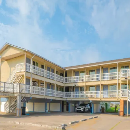 Budget Inn by OYO Corpus Christi Beach