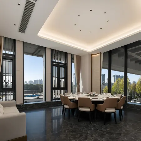 Dongming Shuiyi Kunpeng Hotel Отели в г. Дунмин