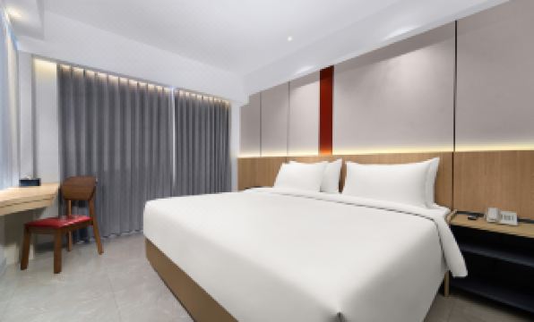 MAXONE Batam