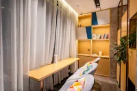 Urba S Hotel (Jimei School Village & Jiageng Park Branch) - Hot Springs