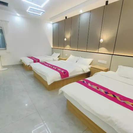 Hengyan Huirun Hotel (Yanji High-Speed Railway Station Stadium)