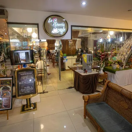 Hotel Essencia