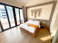 LANSE OCEAN SEAVIEW HOLIDAY HOTEL(Semporna store Chinese concierge) - balcony
