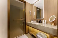 Elong Hotel (Suihua Beilin ZhongxinDjiejie Wanda Plaza) - Wifi