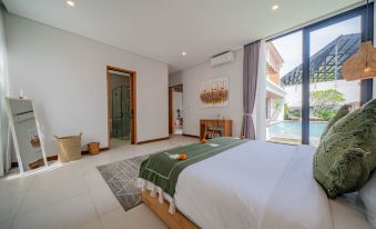 Naga Hoki 3BR Villa Canggu | Private Pool & Billiards