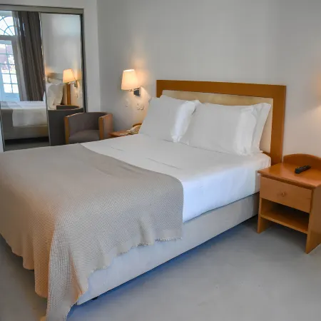 Hotel Toural Отели рядом с достопримечательностью «Замок Гимарайнш»