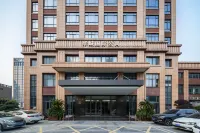 DeMa Esports Hotel (Paojiang Huacheng Plaza Store