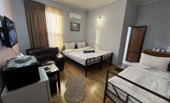 Guest house Abovyan street - Housity