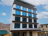 Ai E-sports Hotel IDJ · Keke West Road, Yushu Hotels in 