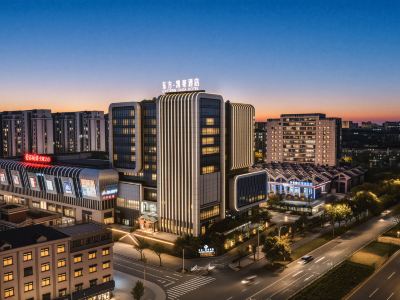 EASTERN GLORIA PLAZA HOTEL