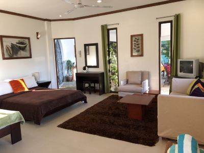 Argonauta Boracay Boutique Hotel with Apartments and Villa