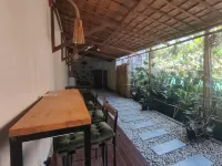 LIANE's PLACE โรงแรมในปาลาวัน