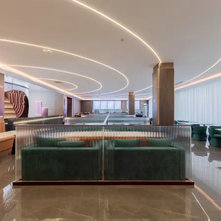 Datong Kingjoy Collection Hideaway Cloud Hotel (Datong Ancient City Branch)