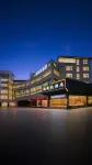 Longmeida Hotel (Longyan Railway Station Minxi Trading City Branch)